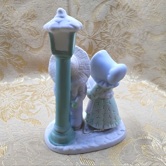 Vintage 1992 HOMCO Circle of Friends by Masterpiece "Joy to the World" Figurine - Picture 2 of 7